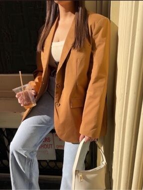 Rest & Relax $178 Muse Cotton Blazer Size Medium